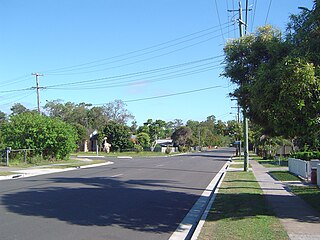<span class="mw-page-title-main">Loganlea, Queensland</span> Suburb of Logan City, Queensland, Australia