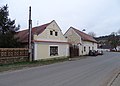 Čeština: Hlásná Třebaň, okres Beroun. U Kapličky 33. English: Hlásná Třebaň, Beroun District, Central Bohemian Region, Czech Republic. U Kapličky 33. Camera location 49° 55′ 17.1″ N, 14° 11′ 55.9″ E    View all coordinates using: OpenStreetMap