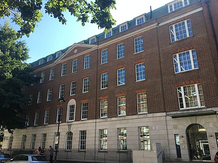 Hult's London postgraduate campus is located in the Bloomsbury district.