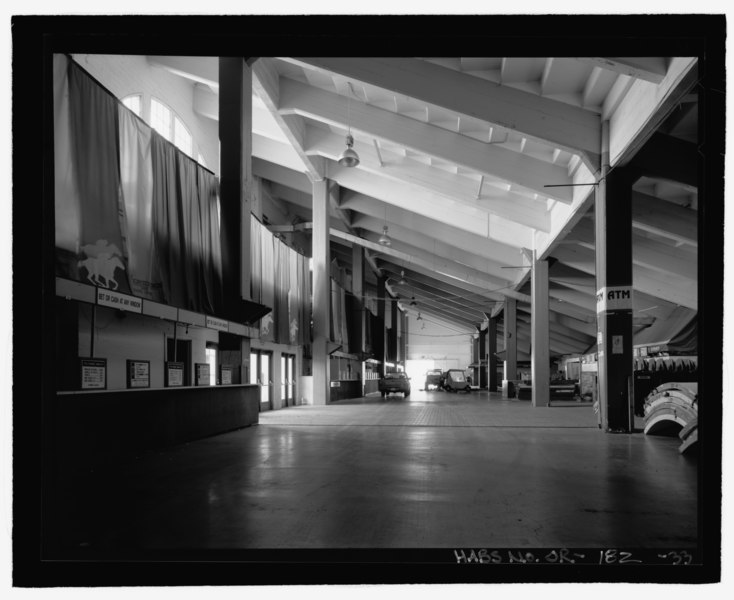 File:Interior detail view of the grandstand, view looking north under the stadium seating - Oregon State Fairgrounds Grandstand, 2330 Seventeenth Avenue, Northeast, Salem, Marion, OR HABS OR-182-33.tif