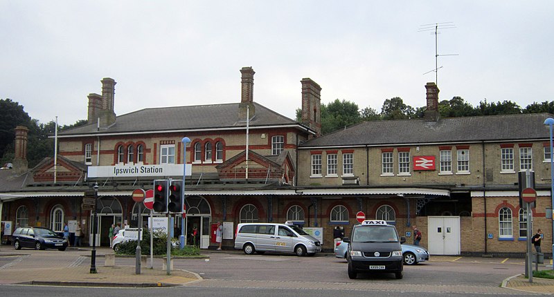 File:Ipswich railway station.JPG