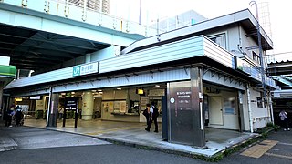 <span class="mw-page-title-main">Shin-Koyasu Station</span> Railway station in Yokohama, Japan