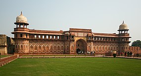Jahangiri Mahal-Red Fort-Agra-India5356.JPG