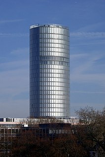 Kölntriangle 103.2 metres (339 ft) tall building in Deutz, Cologne