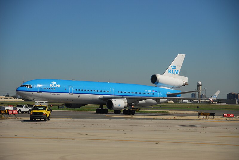 File:KLM - Royal Dutch Airlines - McDonnell Douglas MD-11 - PH-KCA - "Amy Johnson" - Toronto Pearson Street Festival (9752702954).jpg