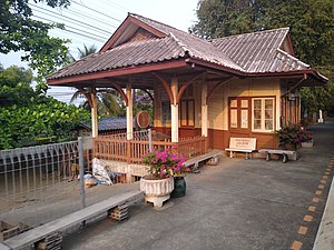 Khlong Maha Sawat Eisenbahn Halt.jpg