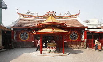 Kim Tek Ie, the oldest Taoist and Buddhist temple in Jakarta