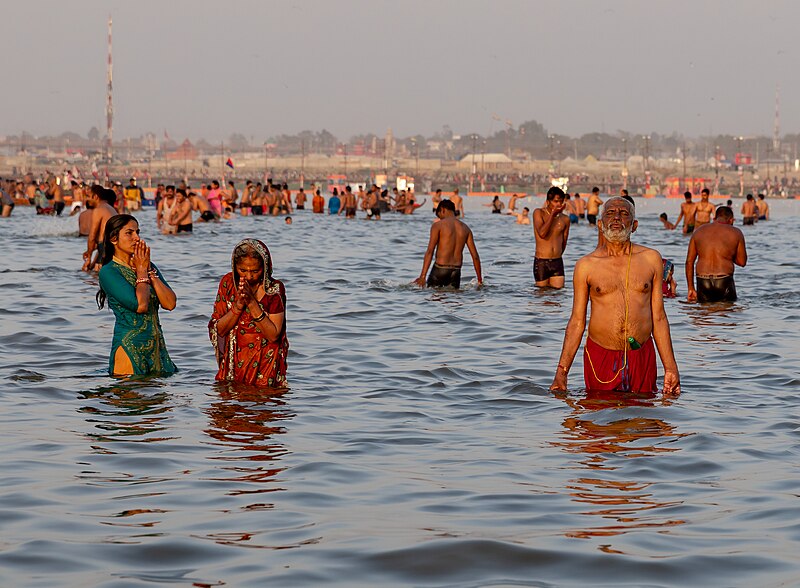 File:Kumbh Mela 2019, India (47281641211).jpg