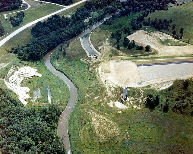 The incomplete Kickapoo River Dam in 1975, when construction stopped