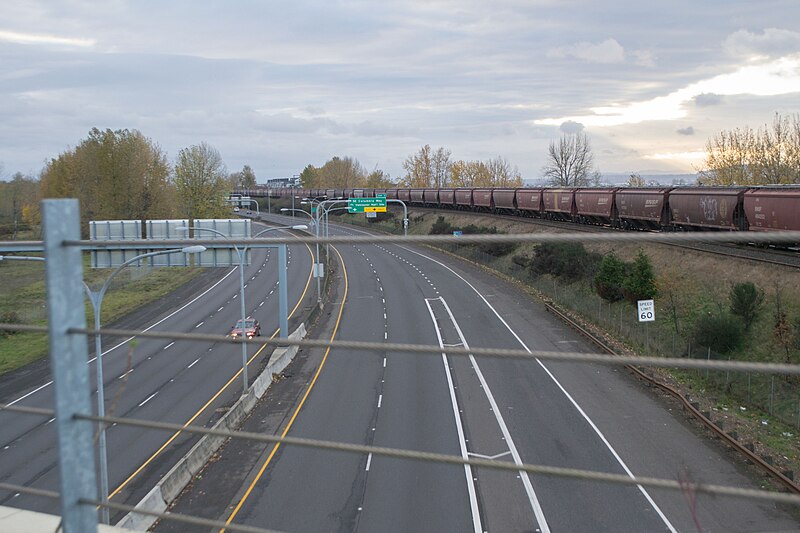 File:Land Bridge (Vancouver, Washington)-13.jpg