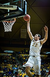 Nance going up for a dunk in 2014 Larry Nance Jr.jpg