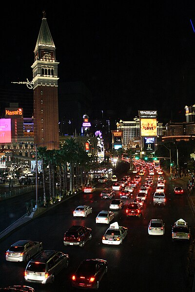 File:Las Vegas Boulevard.jpg