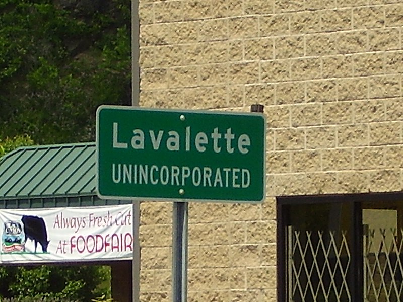 File:Lavalette-sign.jpg