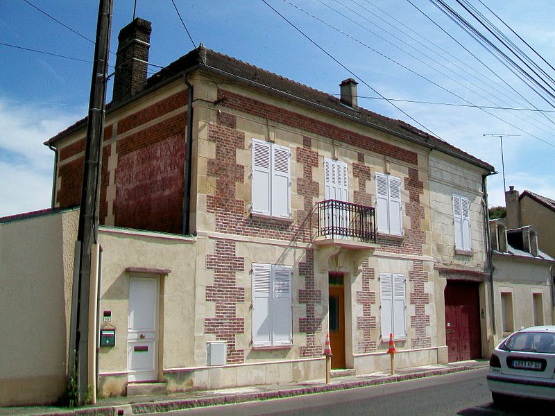 File:Liancourt (60), rue René-Pasquier.jpg