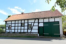 Lind bei Altenahr (Eifel); Hofanlage Blumenstraße a