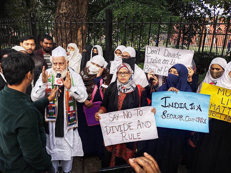 File:Locals in New Delhi protest against CAA CAB NRC.jpg