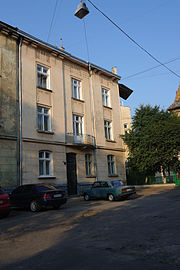 Lviv Huszalewycza SAM 0837 46-101-0374.JPG
