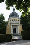 Mausoleum pupil