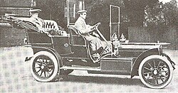 Standard 24 hp touring car (1905)