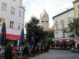<span class="mw-page-title-main">St.-Anna-Platz</span> Square in Munich, Germany
