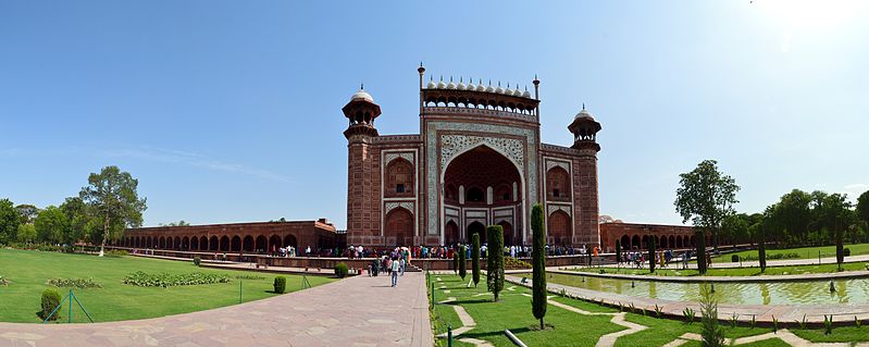 File:Main Gateway with Charbagh Garden - Taj Mahal Complex - Agra 2014-05-14 3960-3965 Compress.JPG