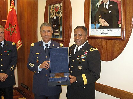 Fail:Major General Ahmed Boutaleb inspector of the Moroccan Air Force and Brigadier General Robert Ferrell.jpg