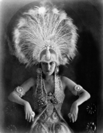 Still of Gloria Swanson in the film