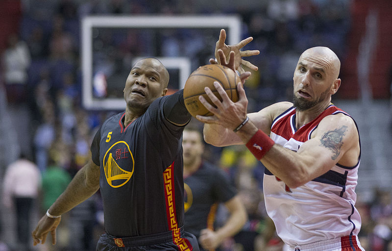 File:Marreese Speights, Marcin Gortat (16639608772).jpg