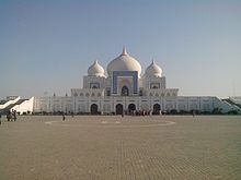 Mausoleum of Zulfikar Ali Bhutto and other Bhutto family members in Garhi Khuda Bakhsh, Sindh Mausoleum of Zulfikar Ali Bhutto and Benazir Bhutto.jpg