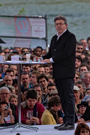 Français : Meeting politique de Jean-Luc Mélenchon à la prairie des Filtres de Toulouse, le 16 avril 2017. English: Political meeting of Jean-Luc Mélenchon in Toulouse, on 16 April 2017.