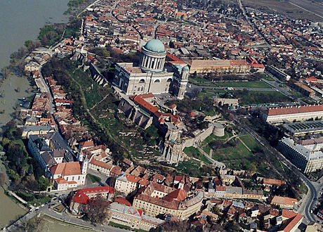 File:Megyeszékhely - Komárom-Esztergom megye - Esztergom.jpg