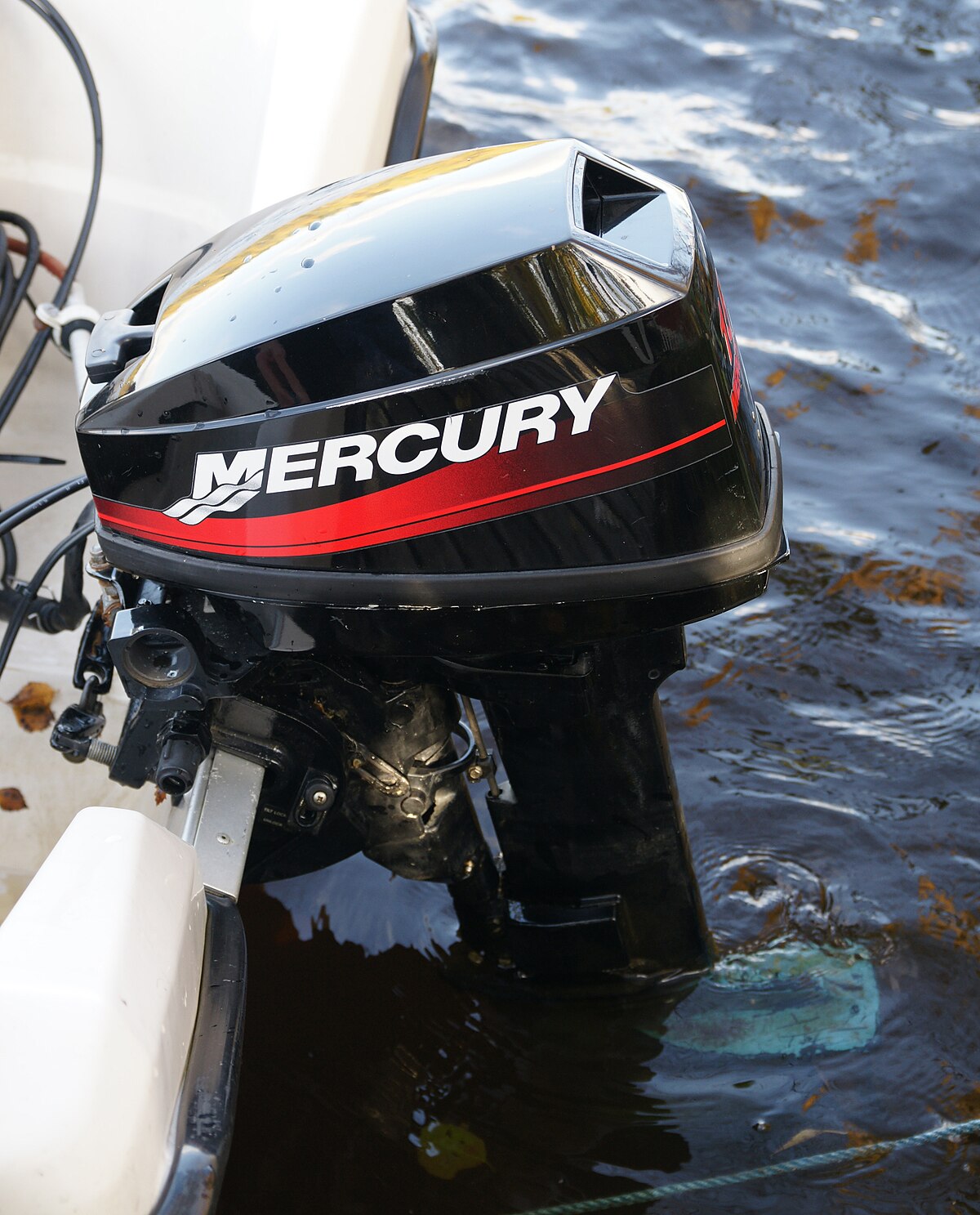 Подвесные моторы меркури. Mercury 650hp. Mercury Marine sa4. Лодочный мотор Меркурий Марине 402. Mercury XR Motor.