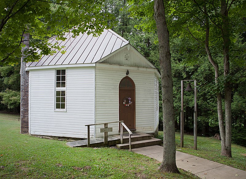 File:MercyChapelMillRun2012a.jpg