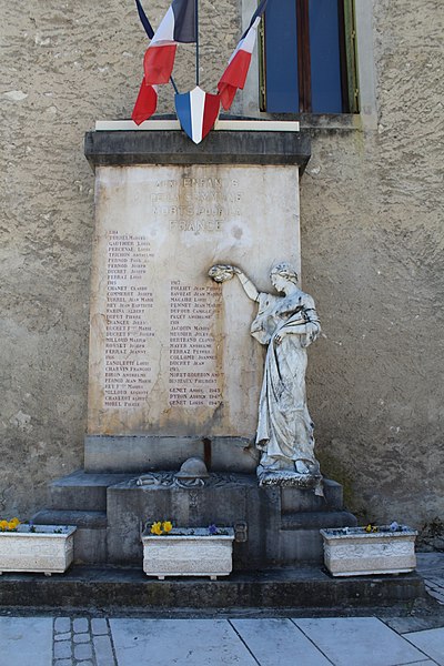 File:Monument morts Ceyzérieu 1.jpg