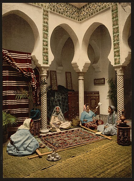 File:Moorish women making Arab carpets, Algiers, Algeria-LCCN2001697844.jpg