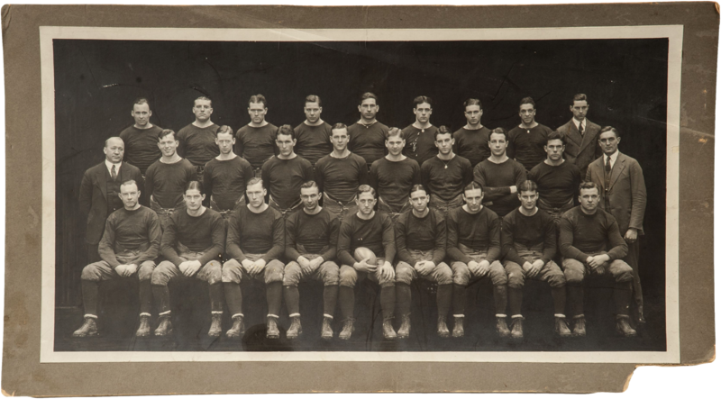 File:Notre Dame football team 1925.png