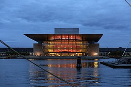 Operaen på Holmen København 2019 08 04 c.jpg