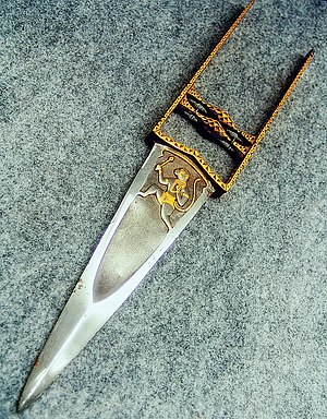 Ornamental katar.jpg