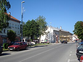 Otočac (Kroatien) - centar.JPG