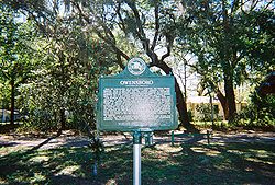 Historic plaque marking the former location of Owensboro Junction where the Atlantic Coast Line and Seaboard Air Line tracks crossed. Owensboro Historic Plaque.jpg