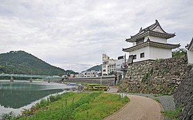 Ozu Castle 05.JPG