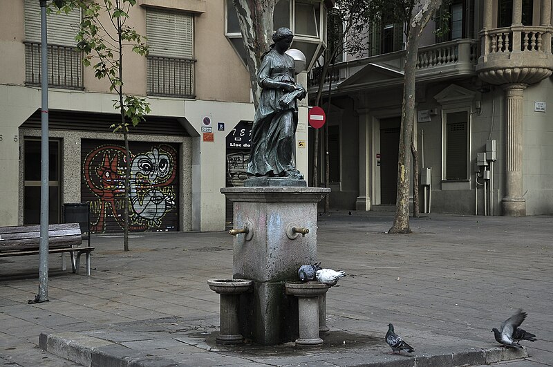 File:PLAÇA DE LA VIRREINA GRACIA.JPG