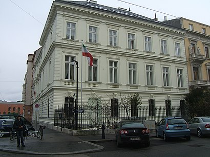 So kommt man zu Palais Sigray St. marsan mit den Öffentlichen - Mehr zum Ort Hier