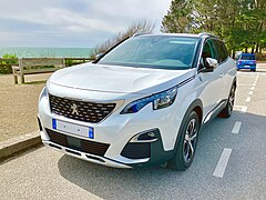 Peugeot 3008 II phase 1 à Beg Meil.