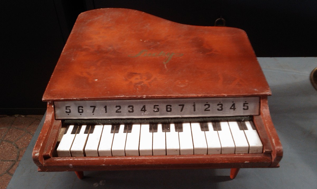 Piano en bois pour enfant - OOGarden