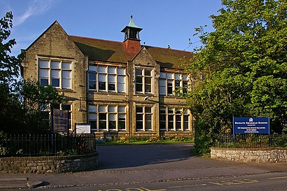 How to get to Reigate Grammar School with public transport- About the place