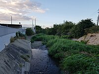 Rio Matilde، mirando hacia el sur desde la PR-2، Barrio Canas، Ponce، PR - (20190102 073354) .jpg