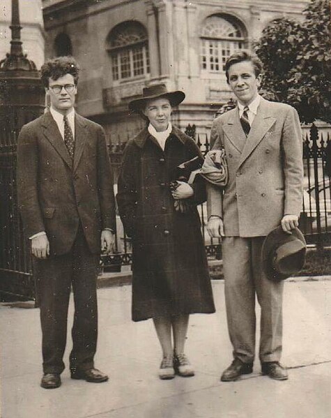 File:Robert Lowell, Jean Stafford and Peter Taylor in 1941.jpg