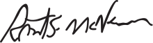 Роберт С. Макнамара Signature.svg