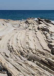 "Rocks_in_Karystos_Euboea_Greece.jpg" by User:Jebulon